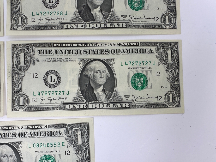 (22) Uncirculated One $1 Dollar Bills From The 1974 & 1977 And (1) 1976 Uncirculated $2 Dollar Bill [Photo 14]