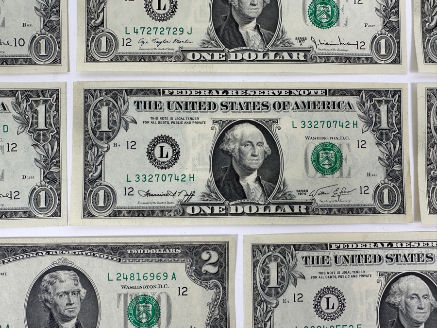 (22) Uncirculated One $1 Dollar Bills From The 1974 & 1977 And (1) 1976 Uncirculated $2 Dollar Bill [Photo 13]