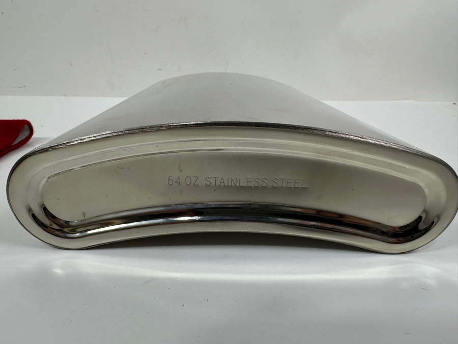 Large 64oz Stainless Steel Flask With Santa Claus Suit Sleeve 11.5H [Photo 3]