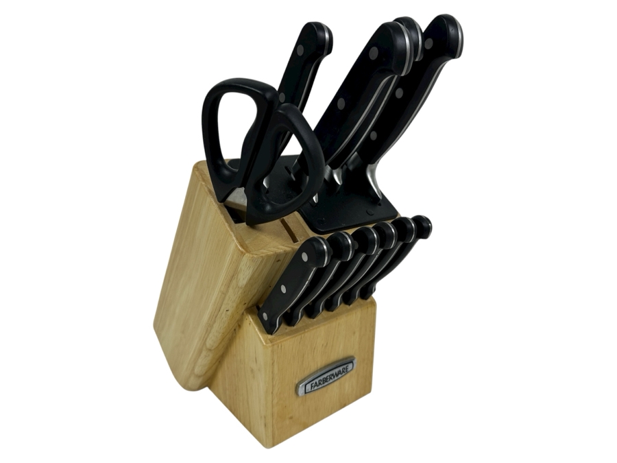 Farberware Knife Set With Wooden Block (Missing One Item)