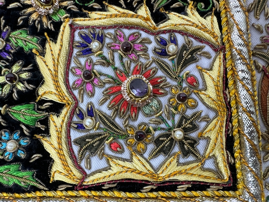 Vintage Zardozi Embroidered Wall Hanging Tapestry With Semi-Precious Stones 26 X 21 [Photo 13]
