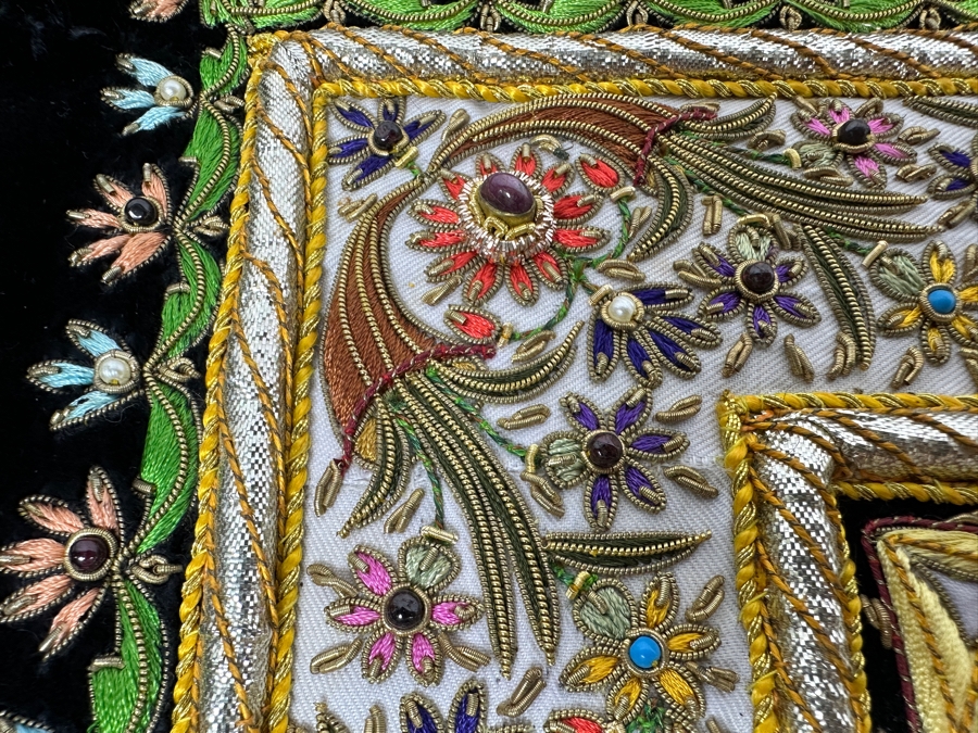 Vintage Zardozi Embroidered Wall Hanging Tapestry With Semi-Precious Stones 26 X 21 [Photo 16]