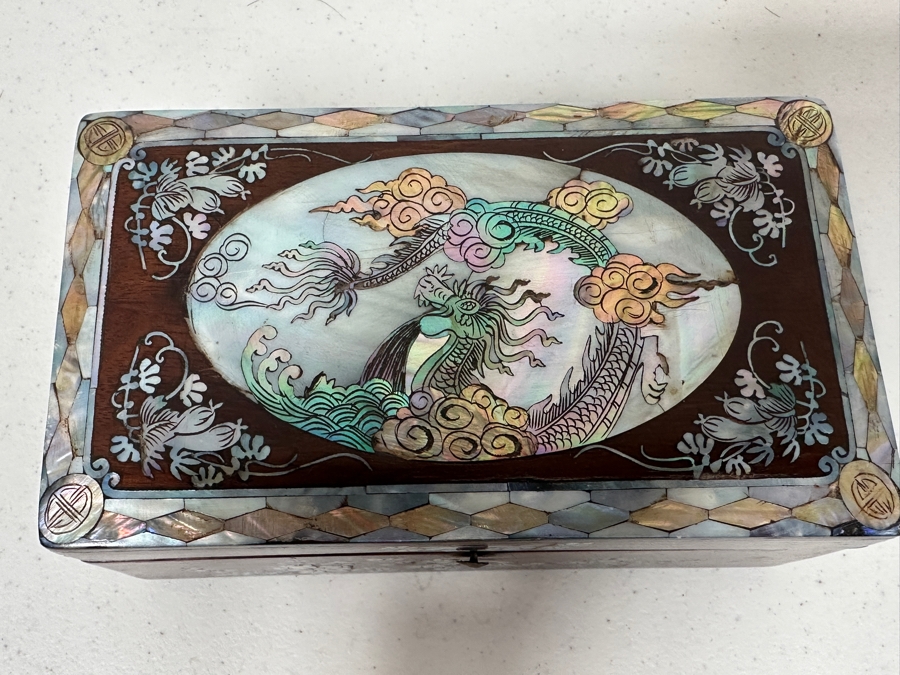 Vintage Chinese Inlaid Mother Of Pearl Dragon Box With Foreign Coins (See Photos) 5.75W X 3.25D X 2H [Photo 2]