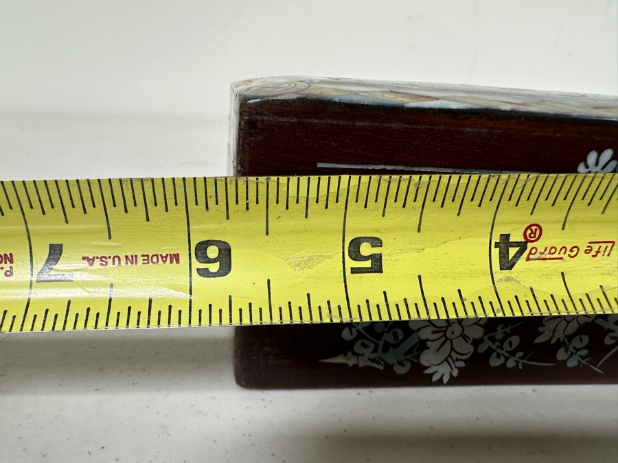 Vintage Chinese Inlaid Mother Of Pearl Dragon Box With Foreign Coins (See Photos) 5.75W X 3.25D X 2H [Photo 13]