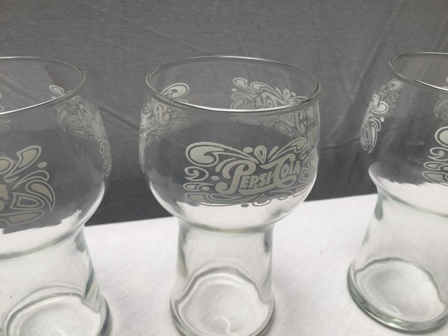 Set of 3 Pepsi-Cola Glasses [Photo 5]