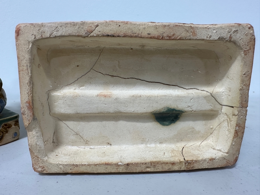 Just Added - Vintage Chinese Hand Painted Ceramic Foo Dogs - See Photos For Damage 7.5W X 5D X 10H [Photo 10]