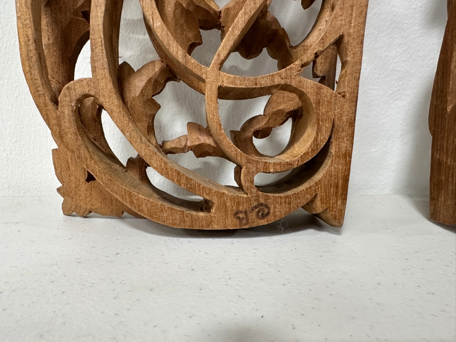 Just Added - Pair Of Relief Carved Wooden Panels 5W X 1.5D X 15H [Photo 7]