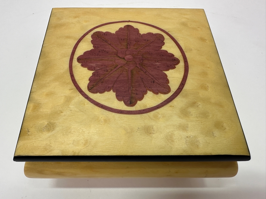 Just Added - Vintage Italian Inlaid Wooden Music Jewelry Box 5W X 5D X 2.5H [Photo 3]
