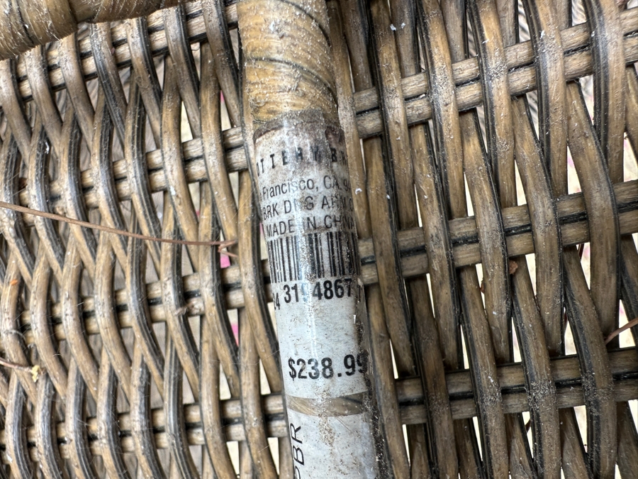 Set of (5) Pottery Barn Saybrook Outdoor Patio Chairs with Cushions Retails $1,190 [Photo 6]