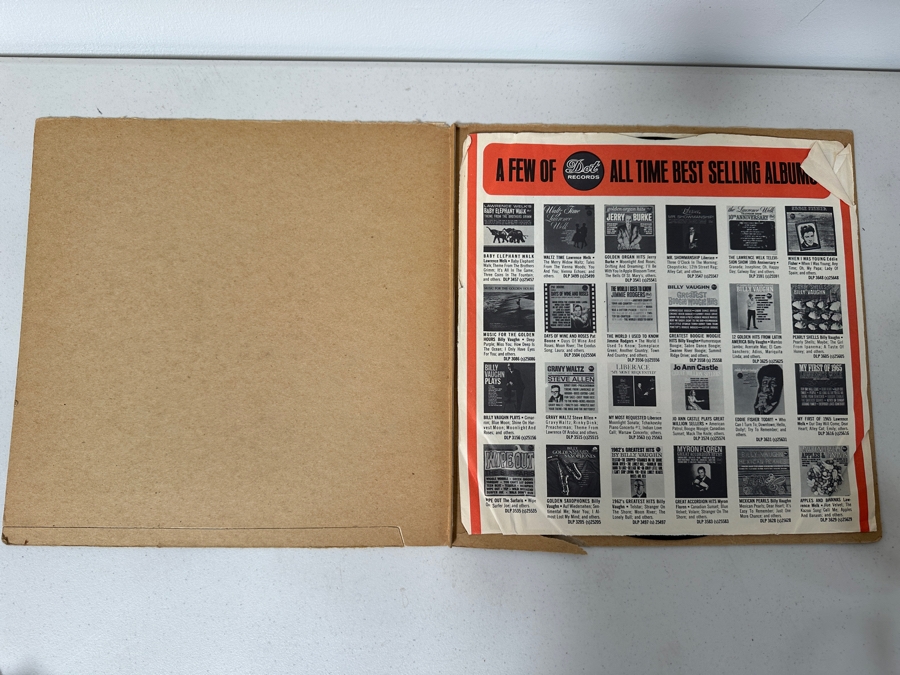 The Beach Boys SURFIN'USA Vinyl Record [Photo 5]