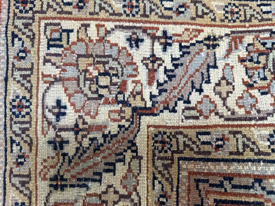 Just Added - Hand Knotted Wool Persian Area Rug 48 X 71 [Photo 7]