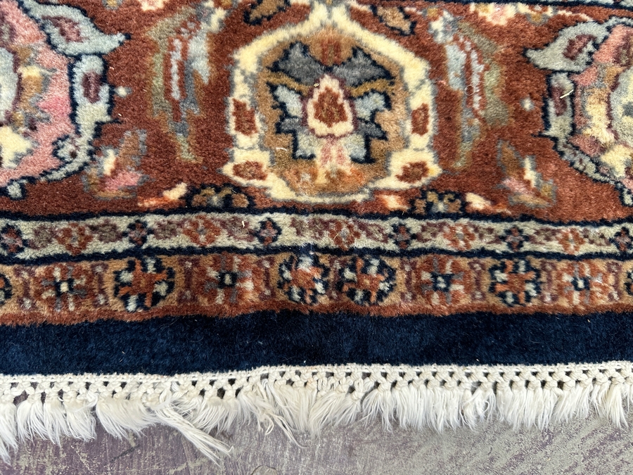 Just Added - Hand Knotted Wool Persian Area Rug 48 X 77 [Photo 6]