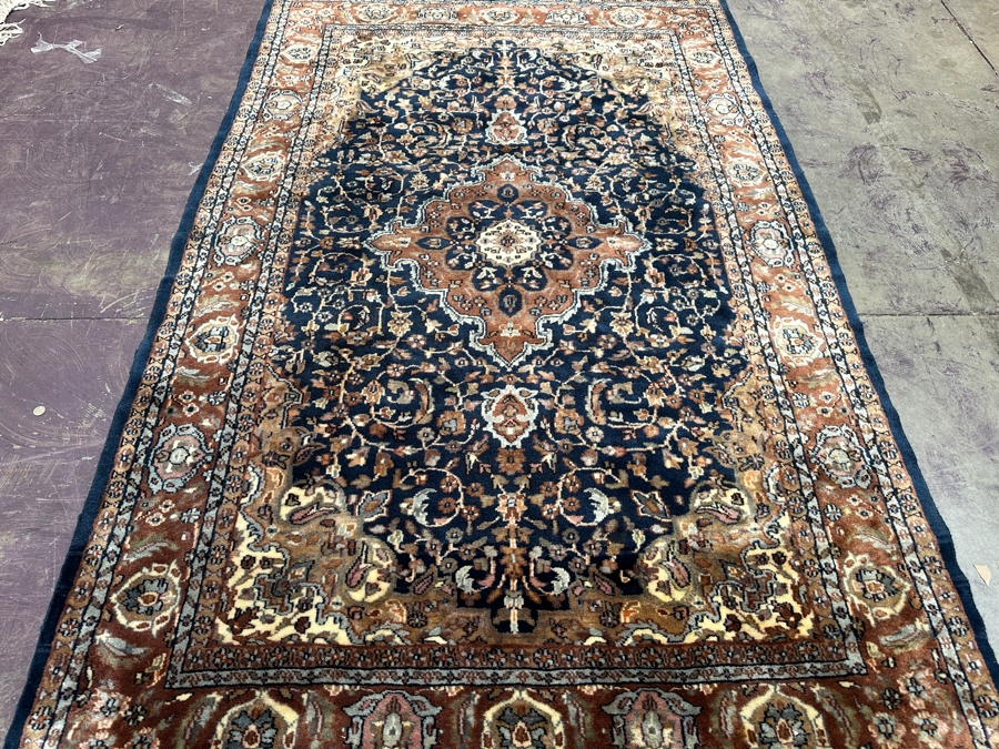 Just Added - Hand Knotted Wool Persian Area Rug 48 X 77 [Photo 5]