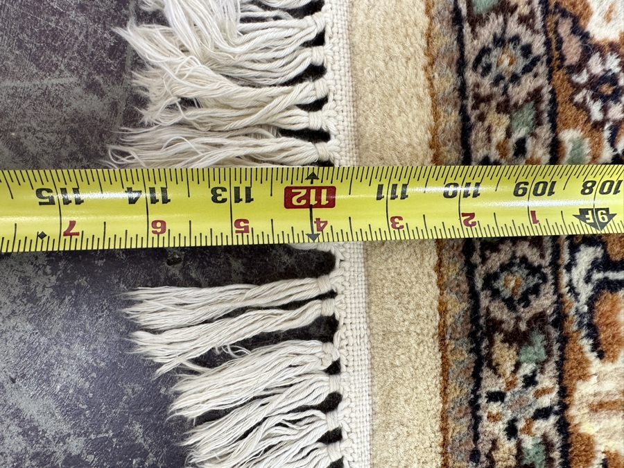 Just Added - Hand Knotted Wool Persian Area Rug 73 X 112 [Photo 11]