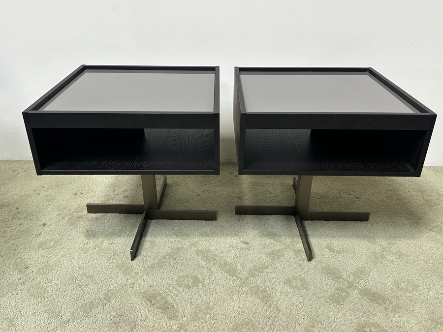 Pair Of Minotti Close 'Nightstand' Night Stands Designed By Rodolfo Dordoni Made In Italy 19W X 19D X 19H Retails $10,150 [Photo 5]
