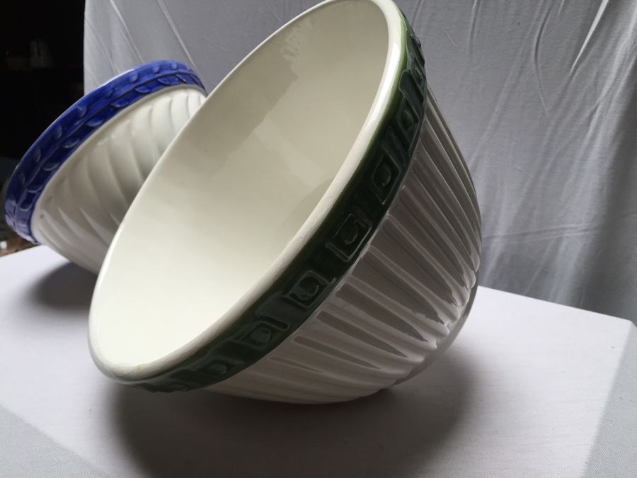 Pair of Italy Bowls by Certified International Corporation CIC - Minor Chips and Crazing [Photo 4]