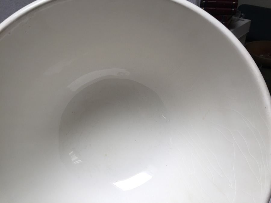 Pair of Italy Bowls by Certified International Corporation CIC - Minor Chips and Crazing [Photo 9]