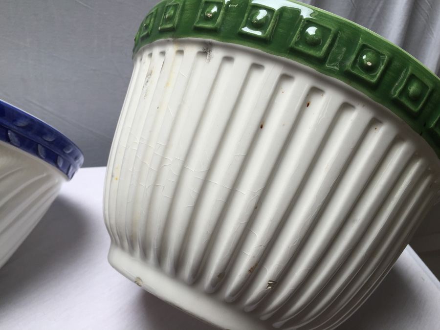 Pair of Italy Bowls by Certified International Corporation CIC - Minor Chips and Crazing [Photo 12]