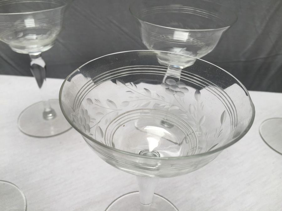 Set of 6 Etched Wheat Stemware Glasses [Photo 4]