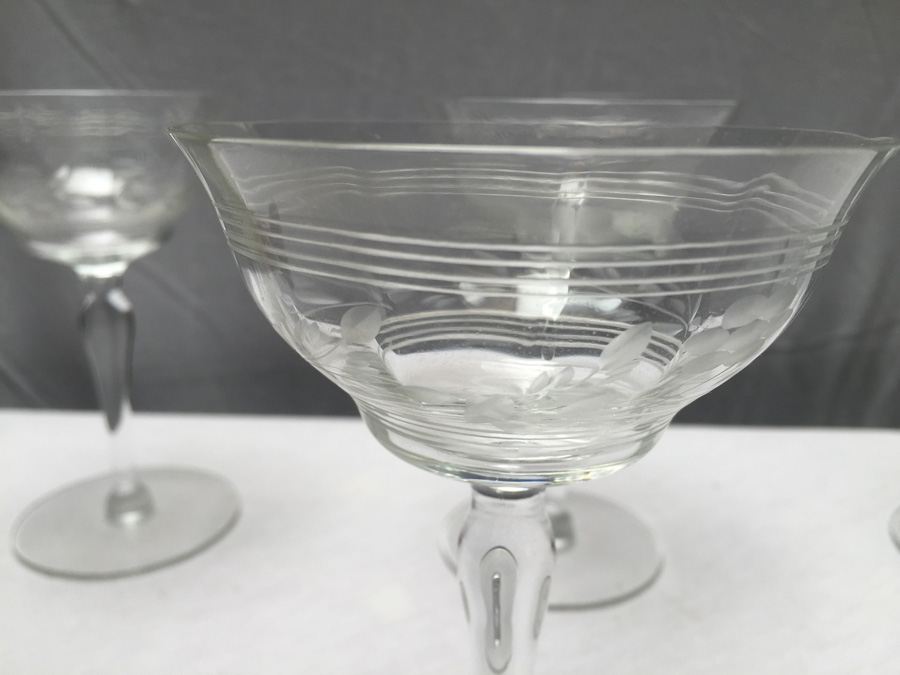 Set of 6 Etched Wheat Stemware Glasses [Photo 2]