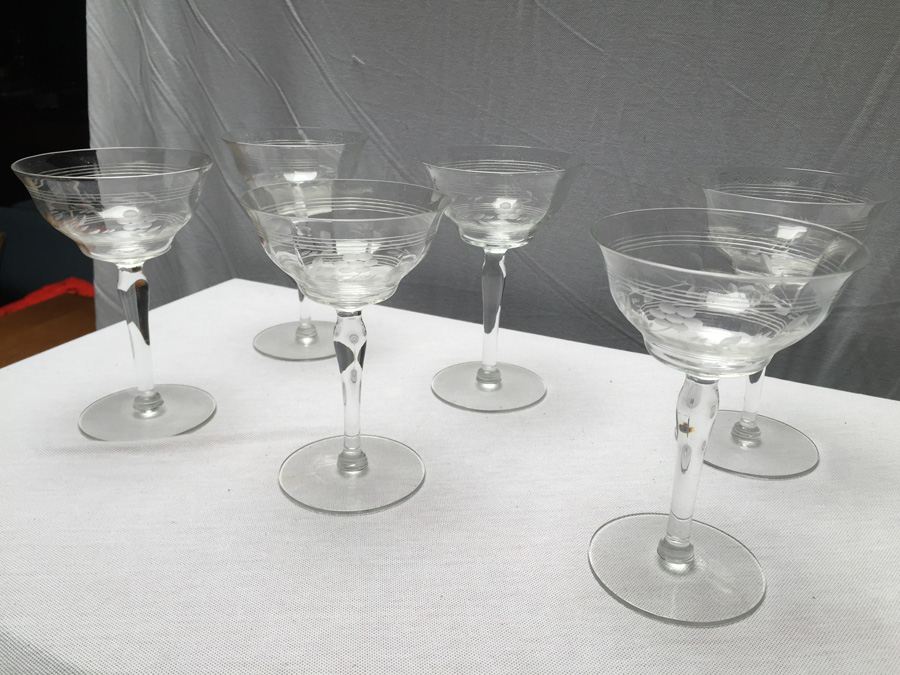 Set of 6 Etched Wheat Stemware Glasses [Photo 5]