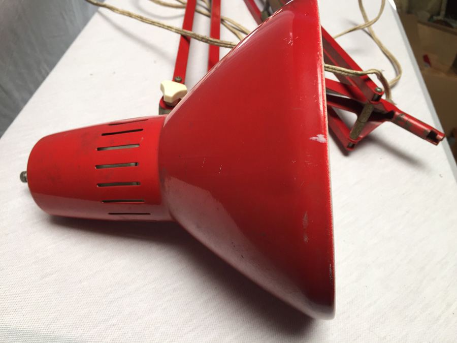 Red Adjustable Light Made in Sweden [Photo 4]