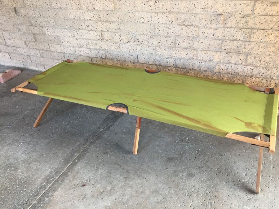 Foldable Military Cot [Photo 3]