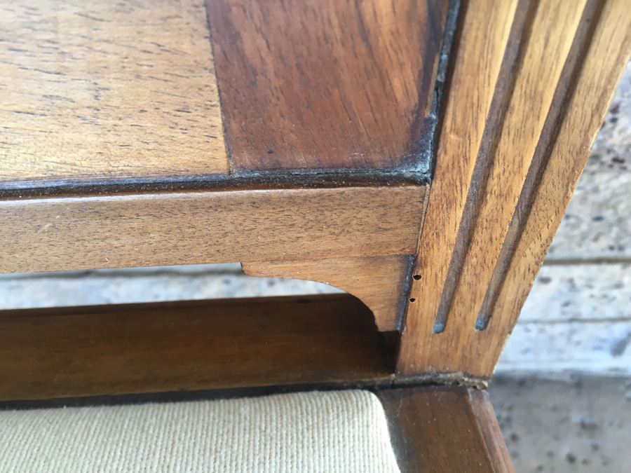 Gorgeous Vintage Wooden Chair [Photo 10]