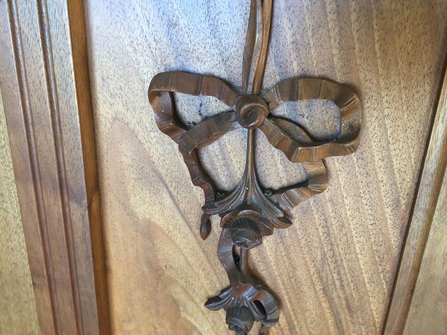 Gorgeous Vintage Twin Headboard and Footboard [Photo 7]