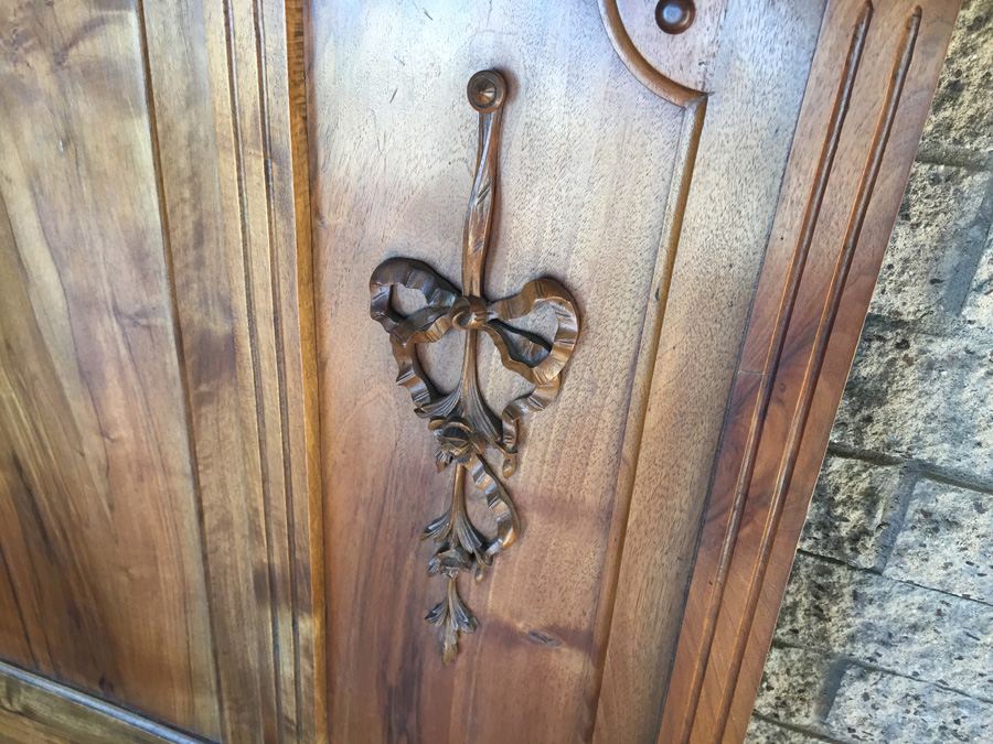 Gorgeous Vintage Twin Headboard and Footboard [Photo 12]