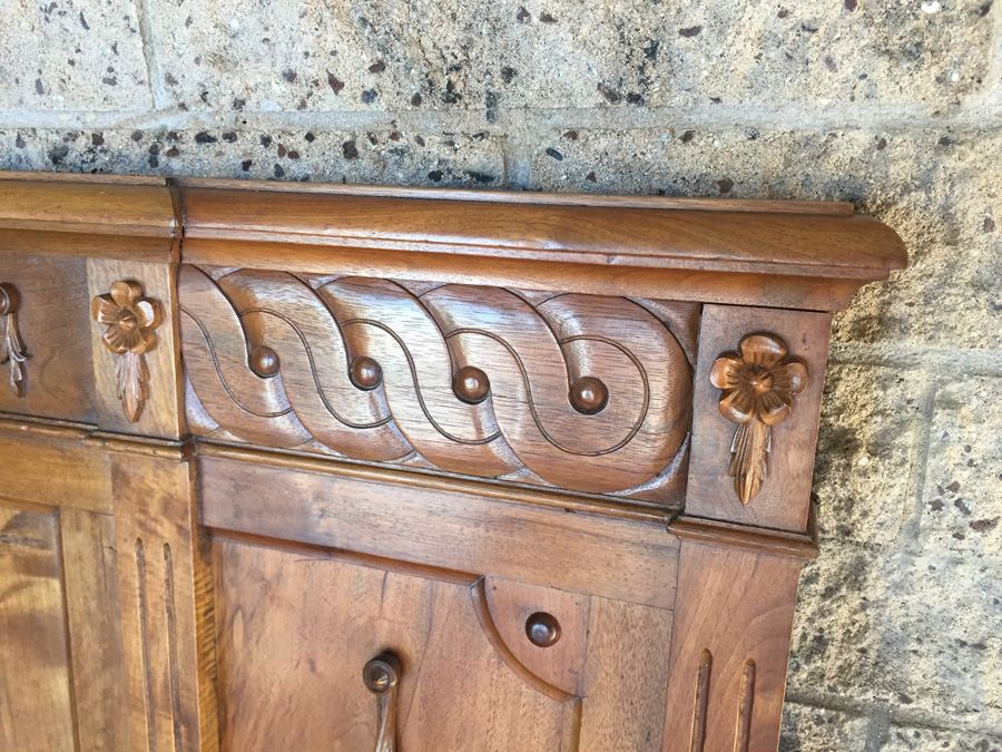 Gorgeous Vintage Twin Headboard and Footboard [Photo 11]