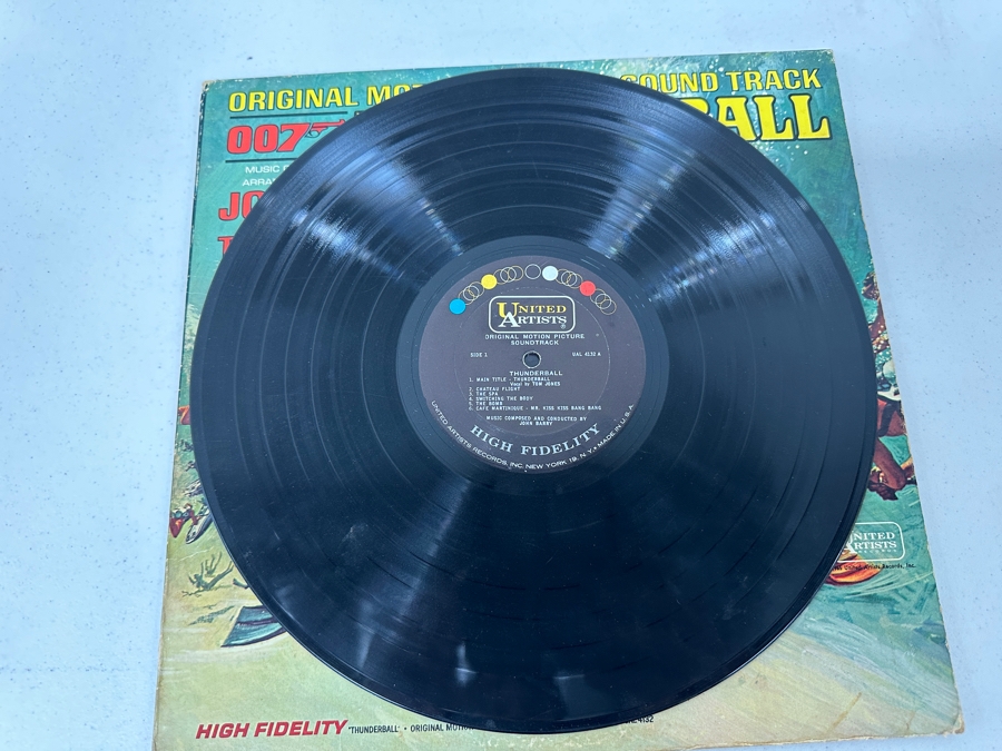 Just Added - Vintage 007 James Bond Thunderball Original Motion Picture Sound Track Vinyl Record [Photo 3]