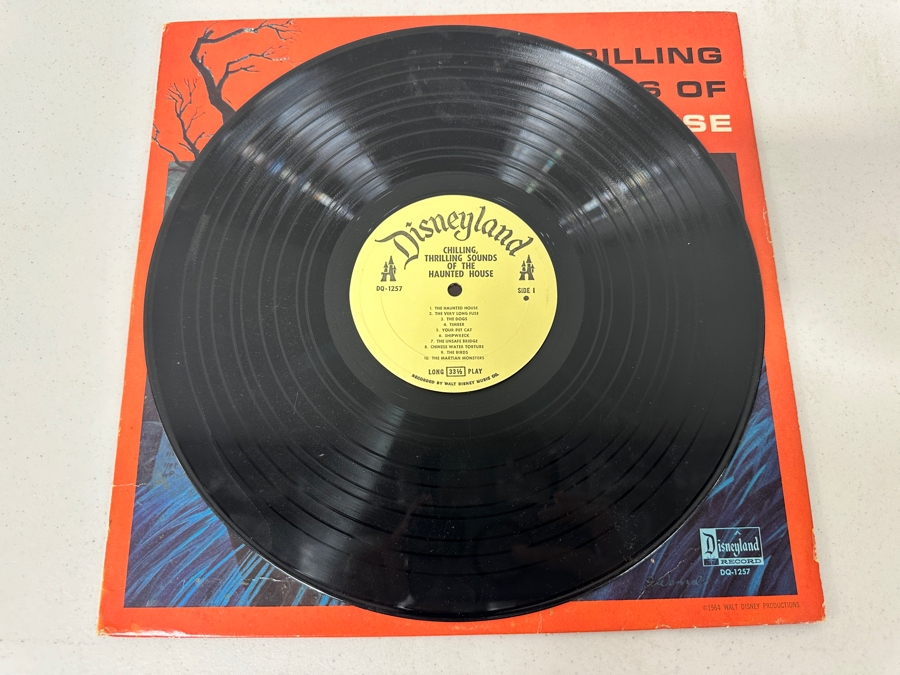 Just Added - Vintage Disneyland Vinyl Record Chilling, Thrilling Sounds Of The Haunted House DQ-1257 [Photo 4]