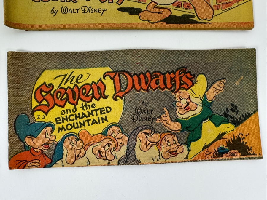 (4) Vintage 1947 Walt Disney (3) Donald Duck & (1) The Seven Dwarfs Mini-Album Comic Books From Cheerios Cereal Box [Photo 5]