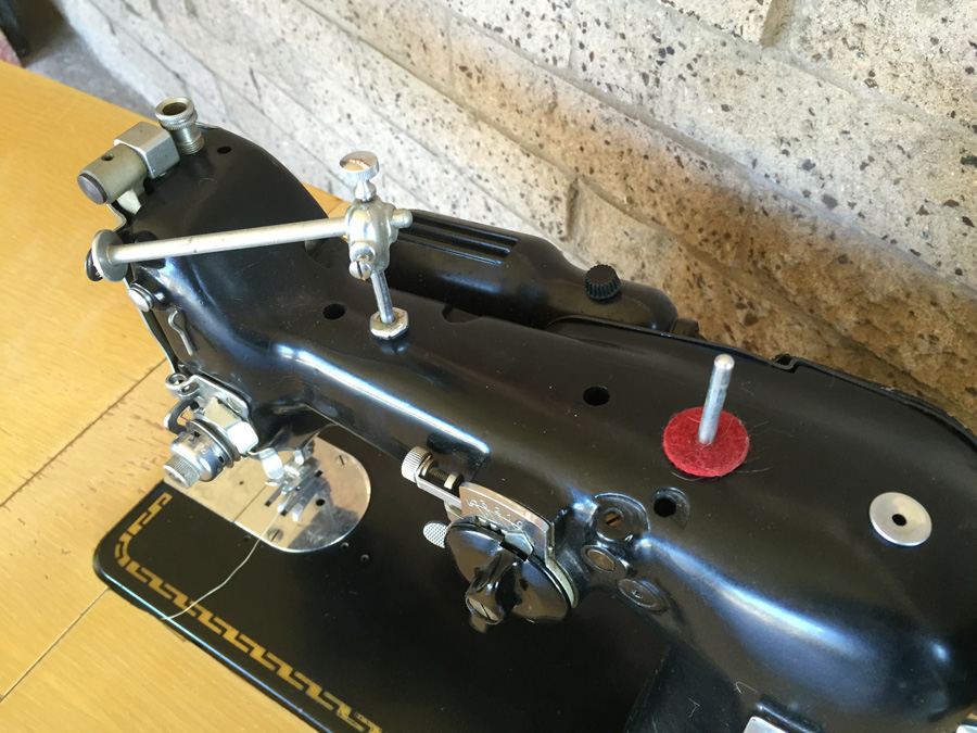 Vintage Pfaff 130 Industrial Sewing Machine and Cabinet With Built In Chair and Sewing Supplies [Photo 12]