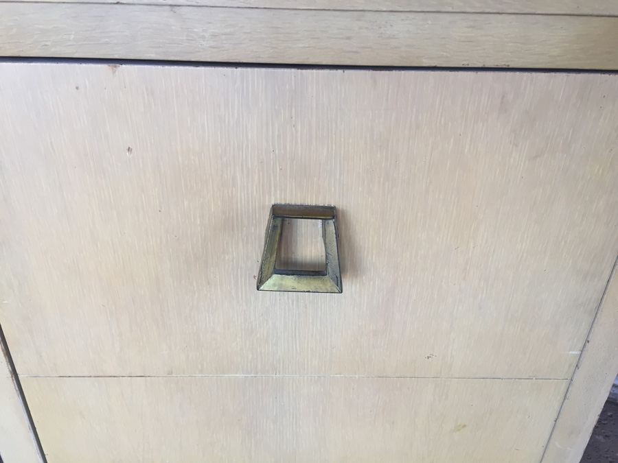 Vintage Pfaff 130 Industrial Sewing Machine and Cabinet With Built In Chair and Sewing Supplies [Photo 6]