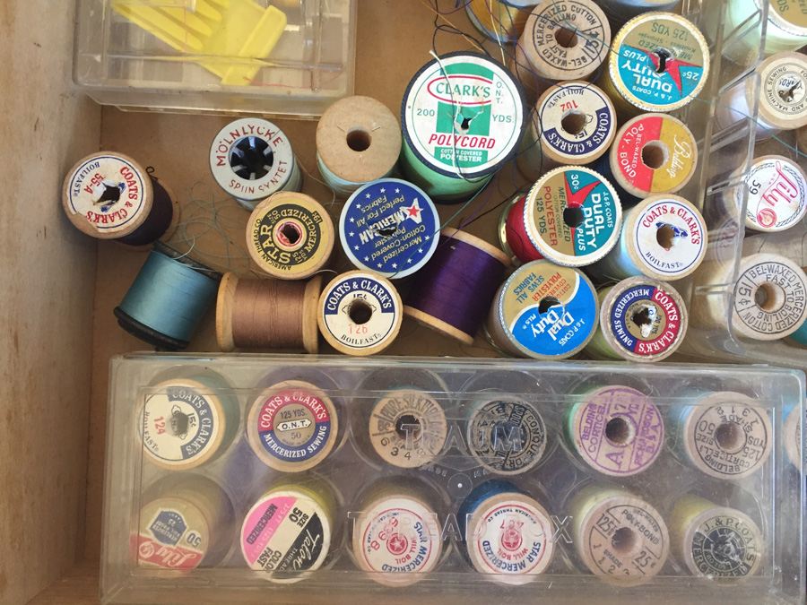 Vintage Pfaff 130 Industrial Sewing Machine and Cabinet With Built In Chair and Sewing Supplies [Photo 22]