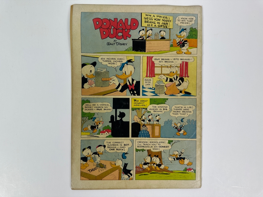 Dell Comics Four Color Walt Disney's Donald Duck In 'The Old Castle's Secret' #189 Vintage 1948 10 Cent Comic Book Valued Ungraded: $91, 6.0: $361, 8.0: $2,146 [Photo 3]
