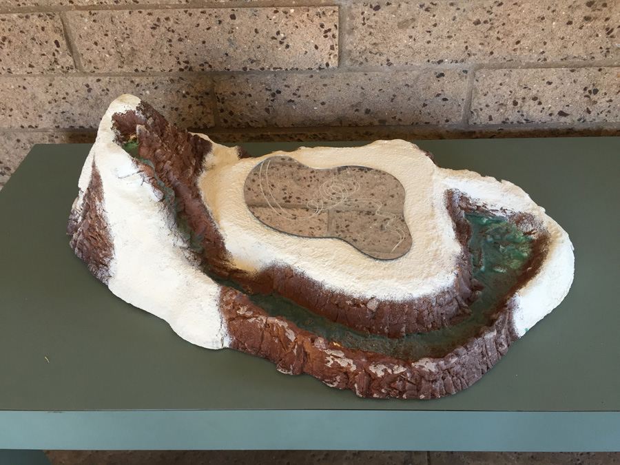 Department 56 52643 Village Mountain Centerpiece [Photo 3]