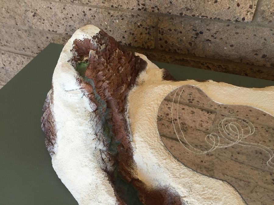 Department 56 52643 Village Mountain Centerpiece [Photo 5]