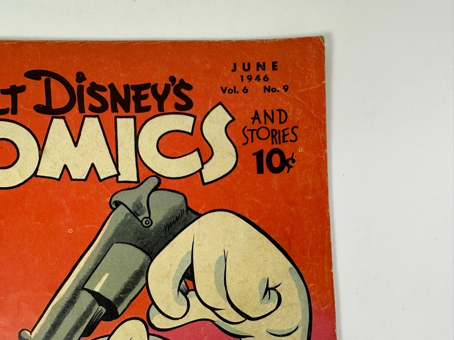 Dell Comics Walt Disney's Comics And Stories #69 Vintage 1946 10 Cent Comic Book Valued Ungraded: $91, 6.0: $850, 8.0: $2,099 [Photo 2]