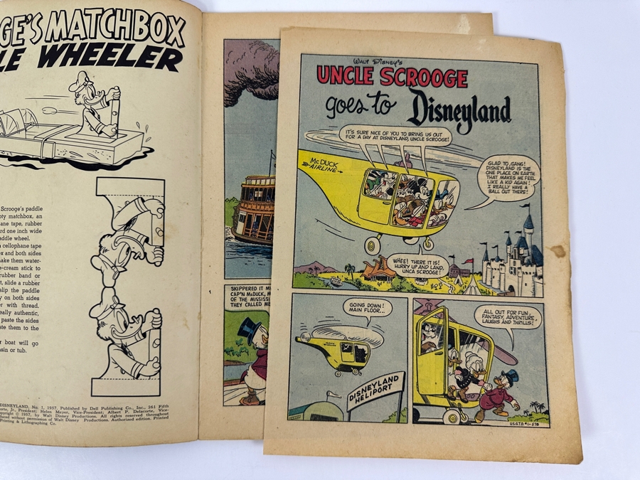 Dell Comics Giant Walt Disney's Uncle Scrooge Goes To Disneyland #1 1957 25 Cent Comic Book [Photo 6]