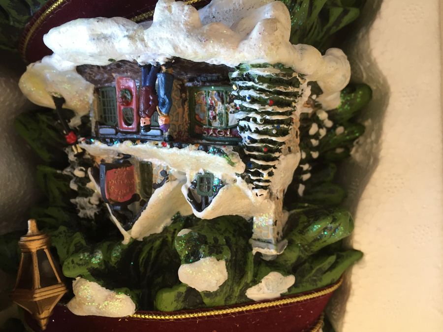 Thomas Kincaid Christmas Wreath [Photo 6]
