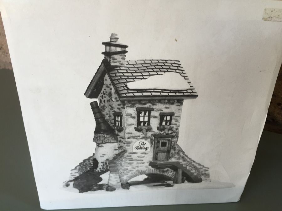 Heritage Village Collection Dickens' Village Series 'Kingsford's Brew House' and 'The Maltings' [Photo 6]