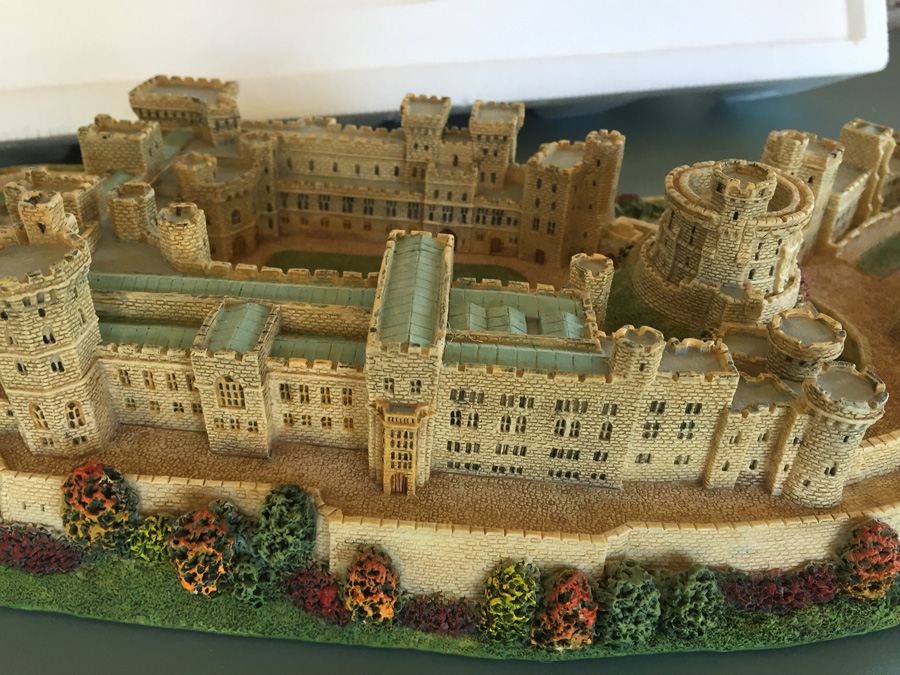 Danbury Mint Windsor Castle [Photo 6]