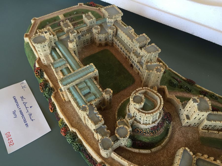 Danbury Mint Windsor Castle [Photo 10]