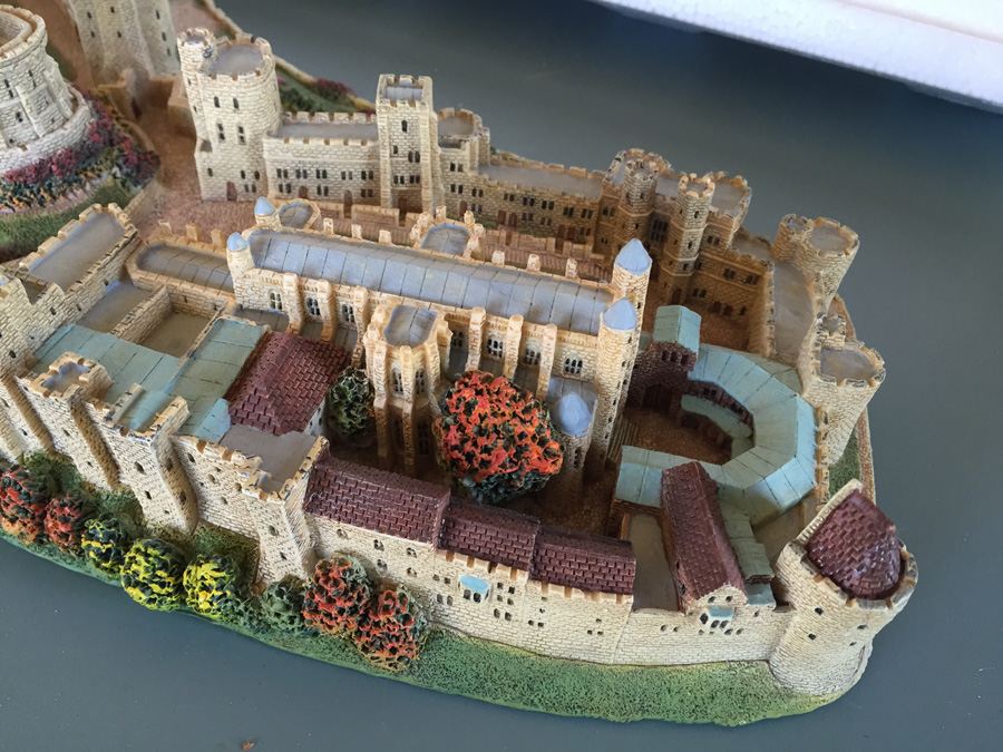 Danbury Mint Windsor Castle [Photo 3]