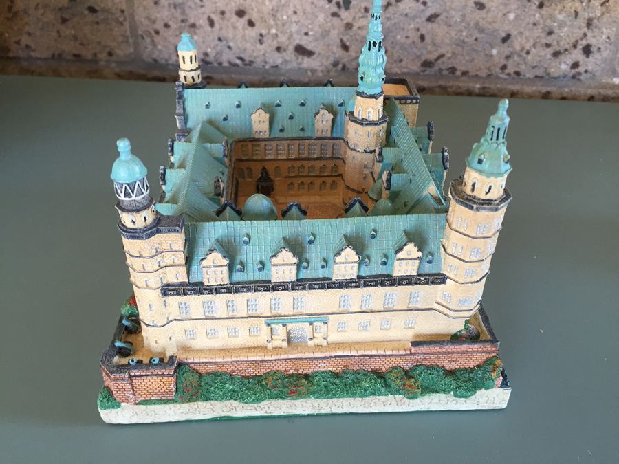 1994 Danbury Mint Kronborg Castle Elsinore, Denmark [Photo 7]