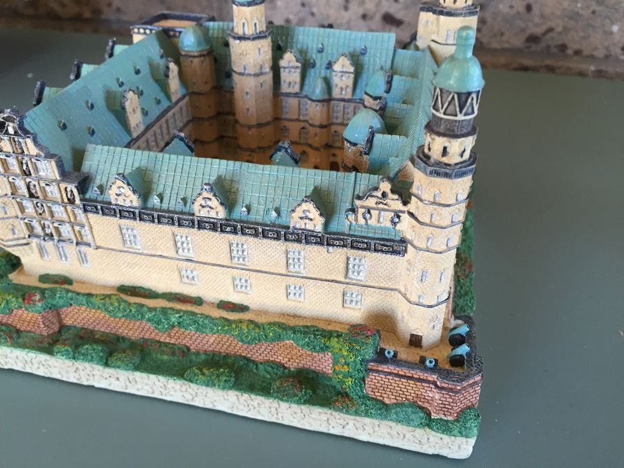 1994 Danbury Mint Kronborg Castle Elsinore, Denmark [Photo 5]