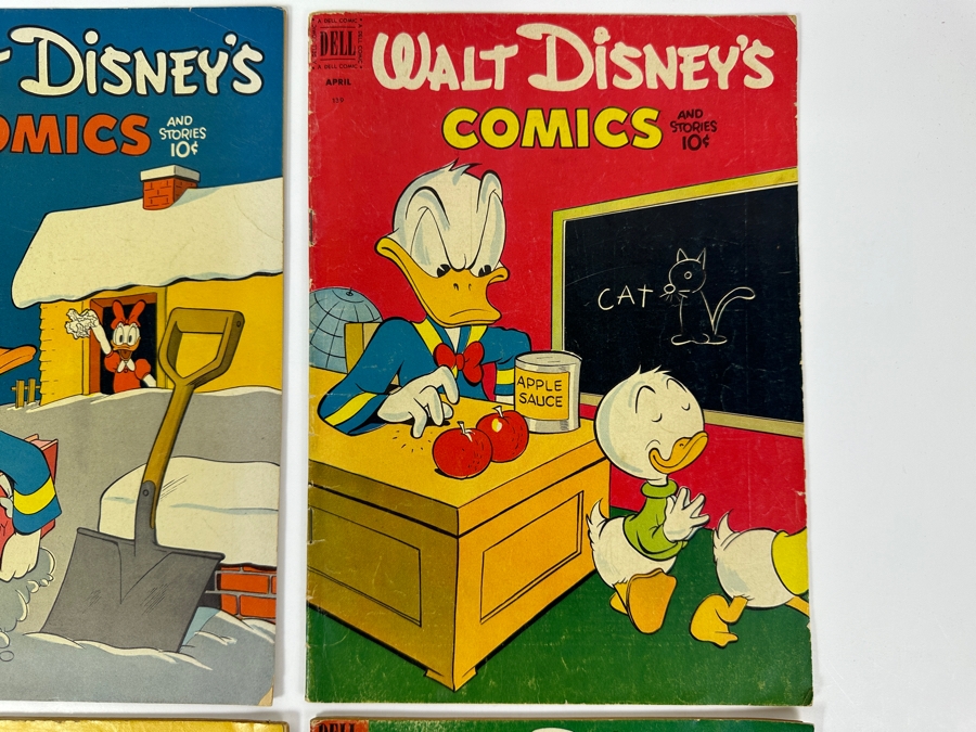 (4) Dell Comics Walt Disney's Comics And Stories #138, #139, #145 & #147 Vintage 1952 10 Cent Comic Books [Photo 4]